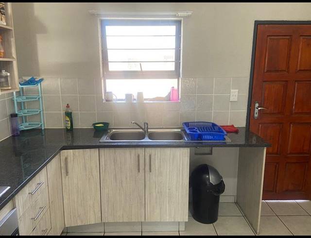 3 BEDROOM TOWNHOUSE FOR SALE IN NEWMARKET